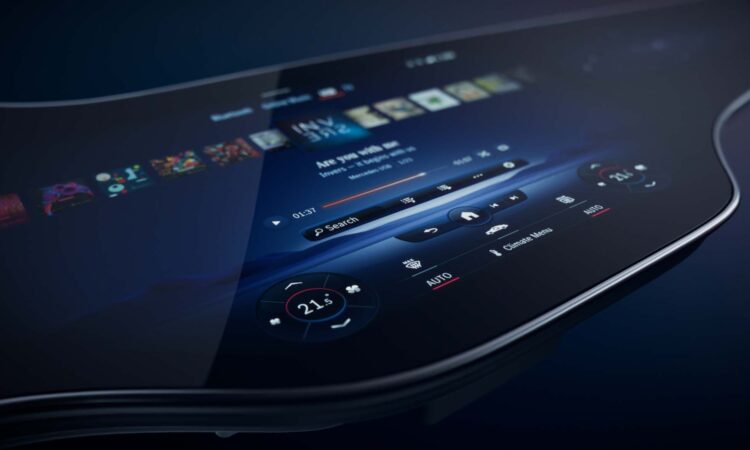 Mercedes-Benz EQS presentará el MBUX Hyperscreen de tablero completo