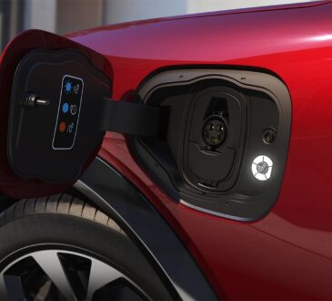 Ford patenta la cargar autos eléctricos remolcándolos