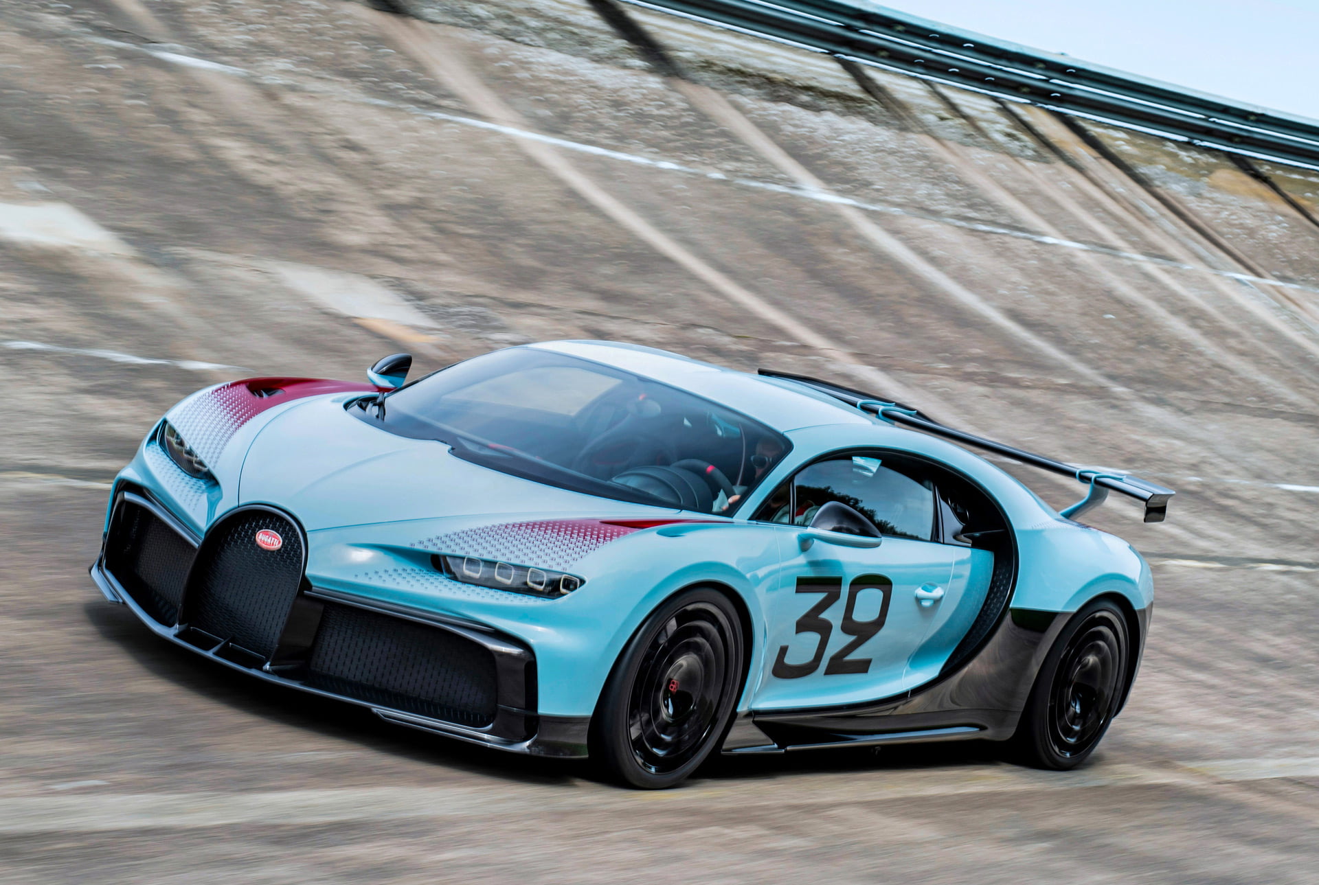 Bugatti lanza el departamento de personalización de Sur Mesure