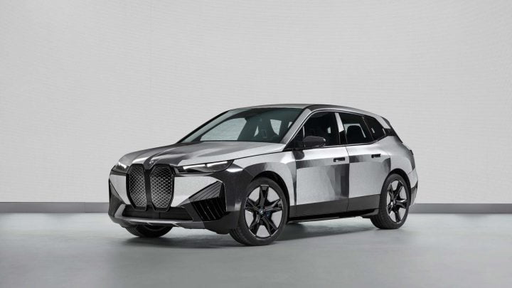 BMW presenta la tecnología de pintura que cambia de color