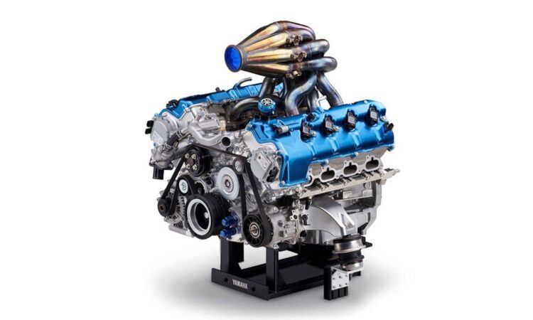 Toyota y Yamaha prueban V-8 que funciona con hidrógeno