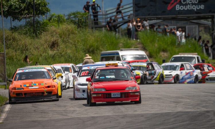 El Automovilismo Vuelve con una Doble Jornada