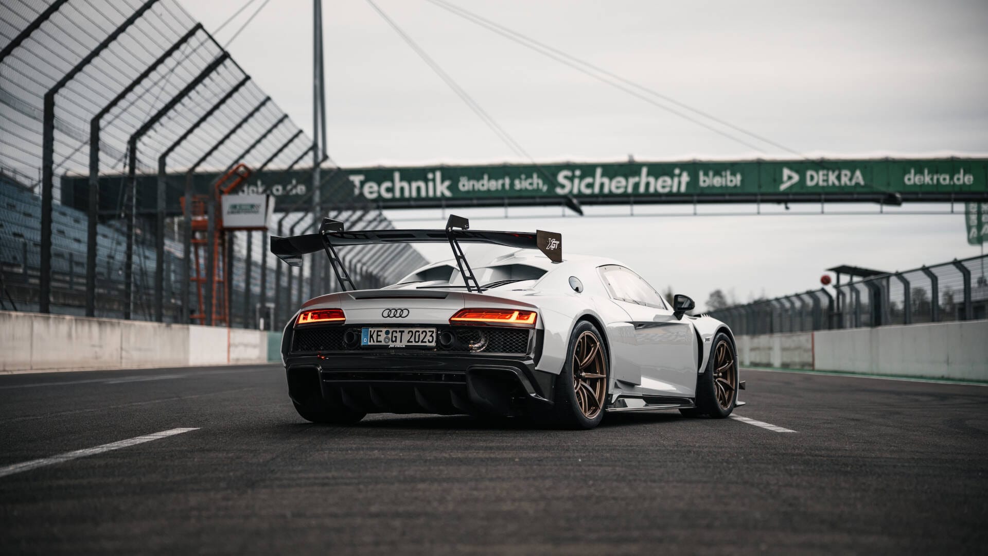 audi r8