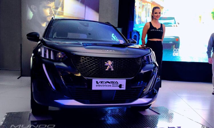Peugeot e-2008