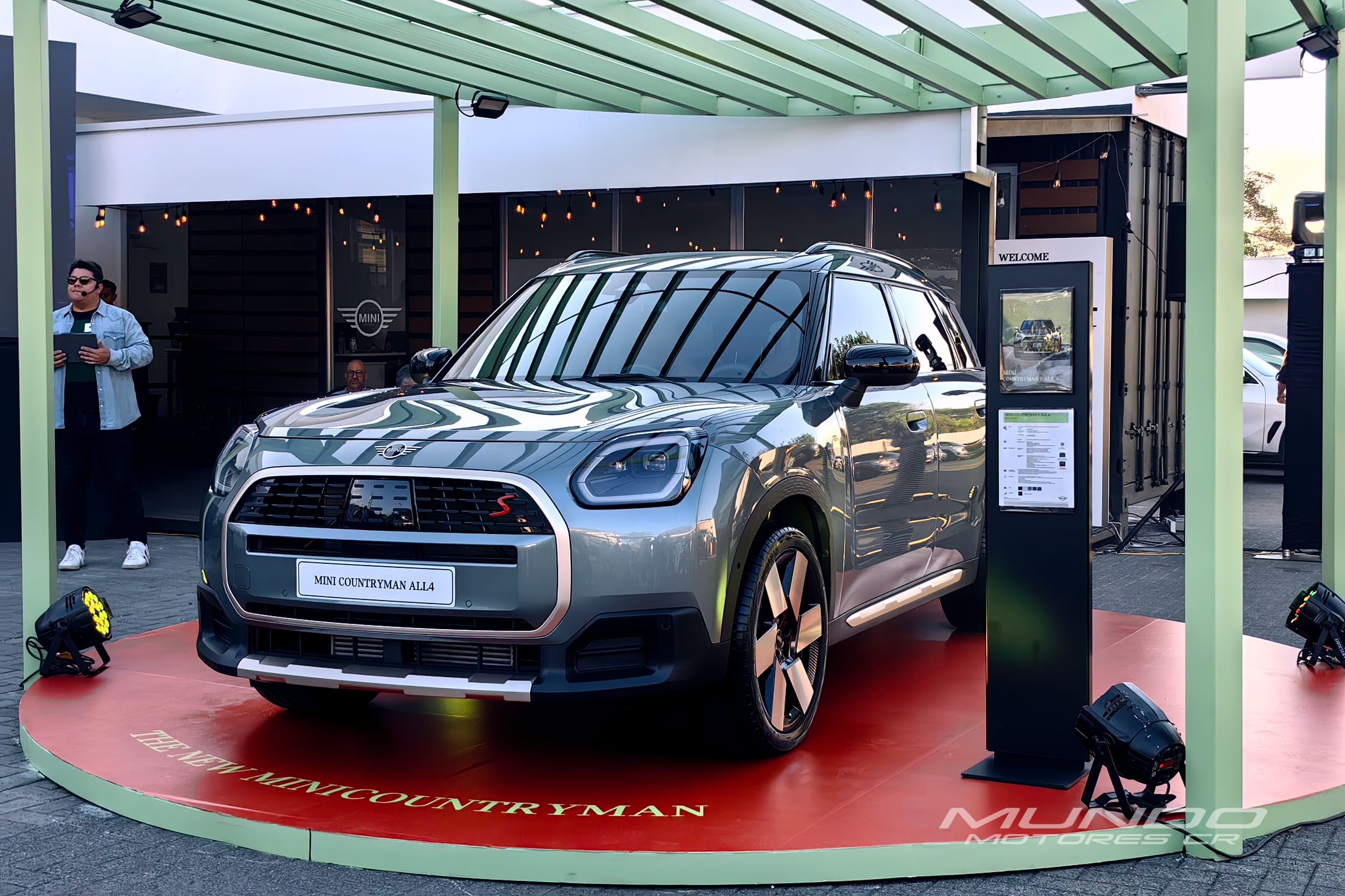MINI Countryman amplia sus dimensiones y versatilidad MINI Countryman