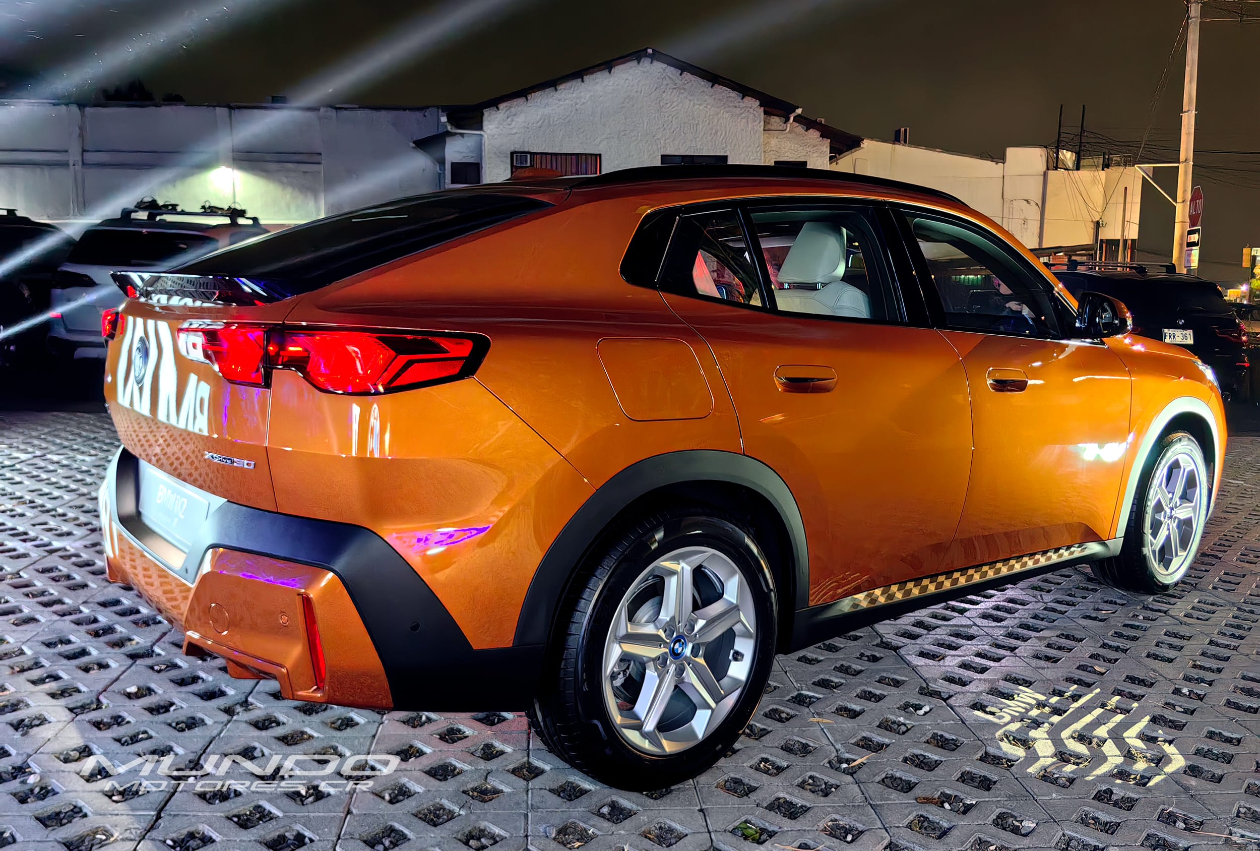 BMW iX2