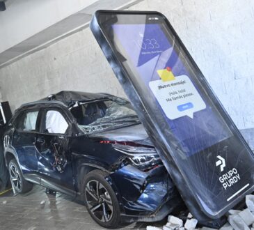 Distracción por uso del celular al volante cuadruplica riesgo de accidentes