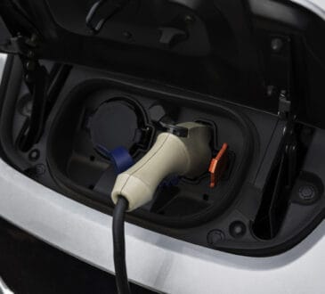 Consejos para cuidar de su vehículo eléctrico durante la temporada de lluvias