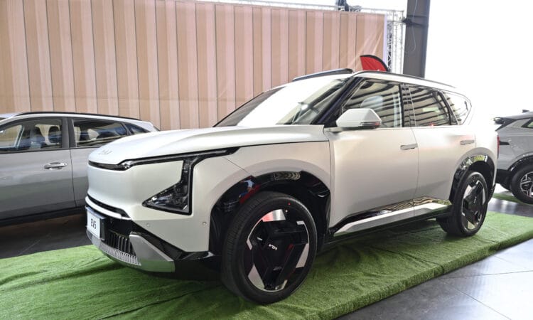 KIA EV5