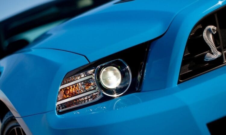Ford podría estar desarrollando faros que seguirían la mirada del conductor