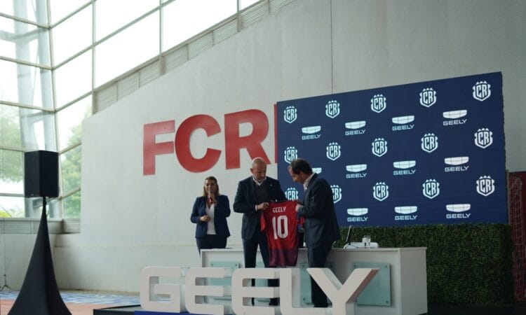 geely patrocinará a la selección nacional de fútbol