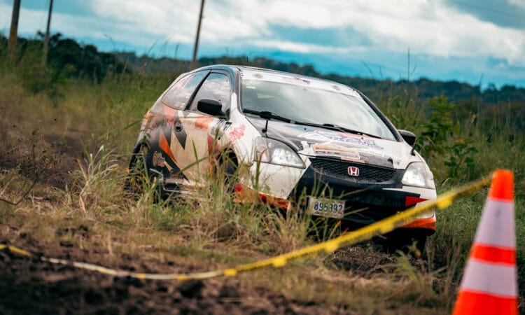 la ponderosa desafió a los rallistas en la final de temporada