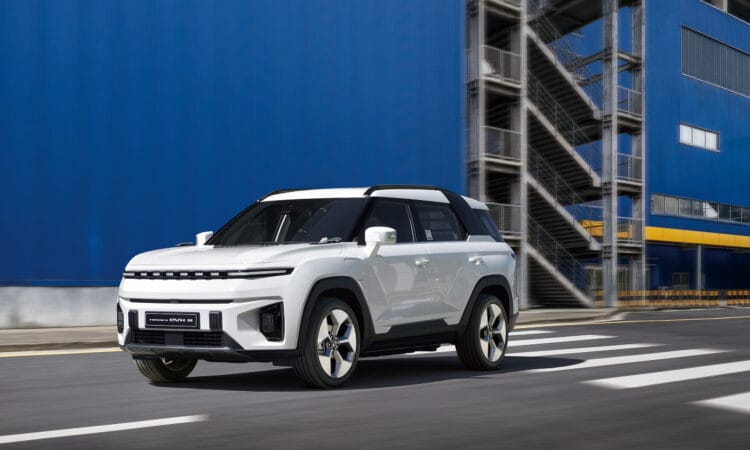 ssangyong lanza su nuevo suv torres bajo la marca kgm