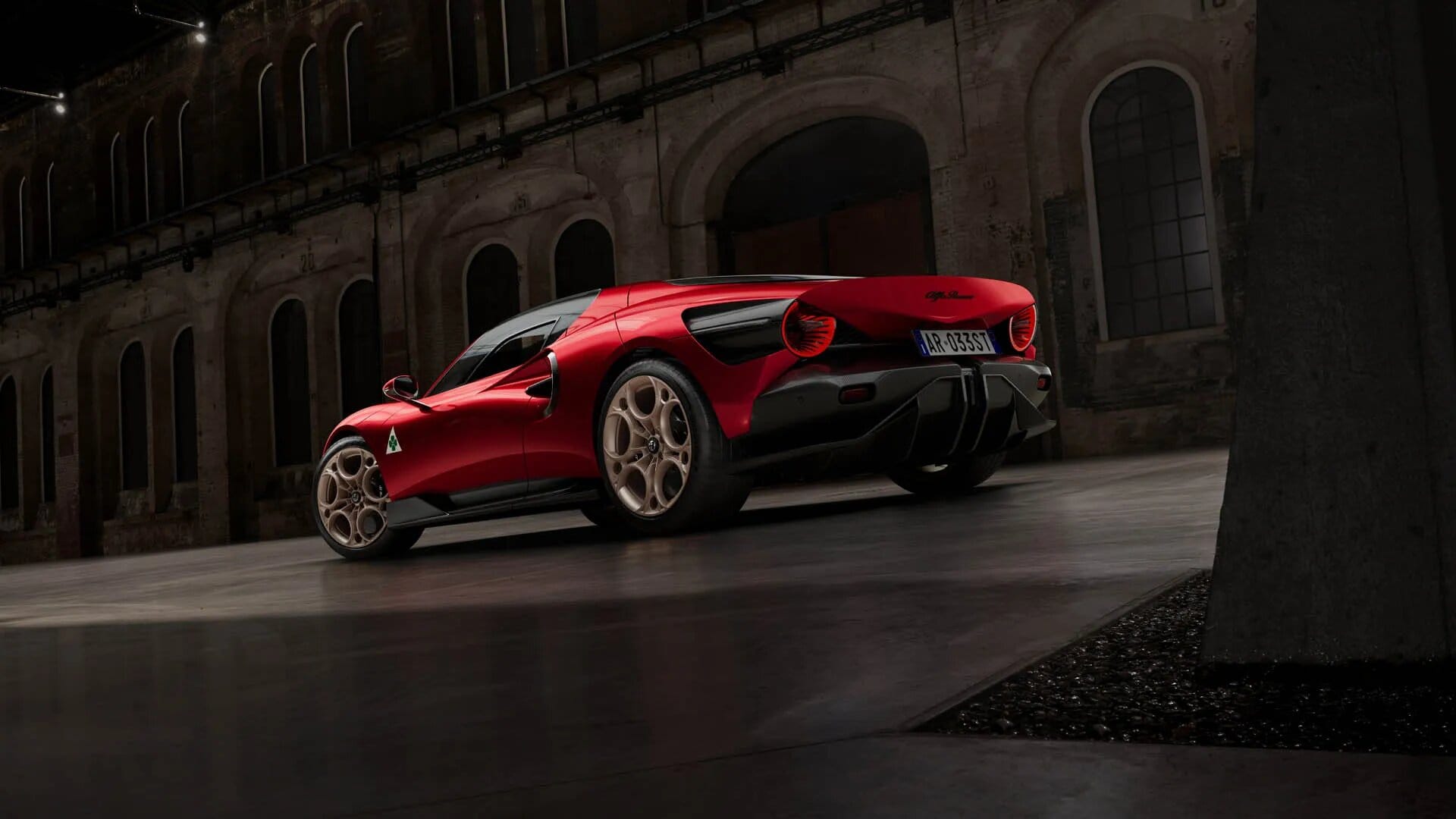 33 Stradale