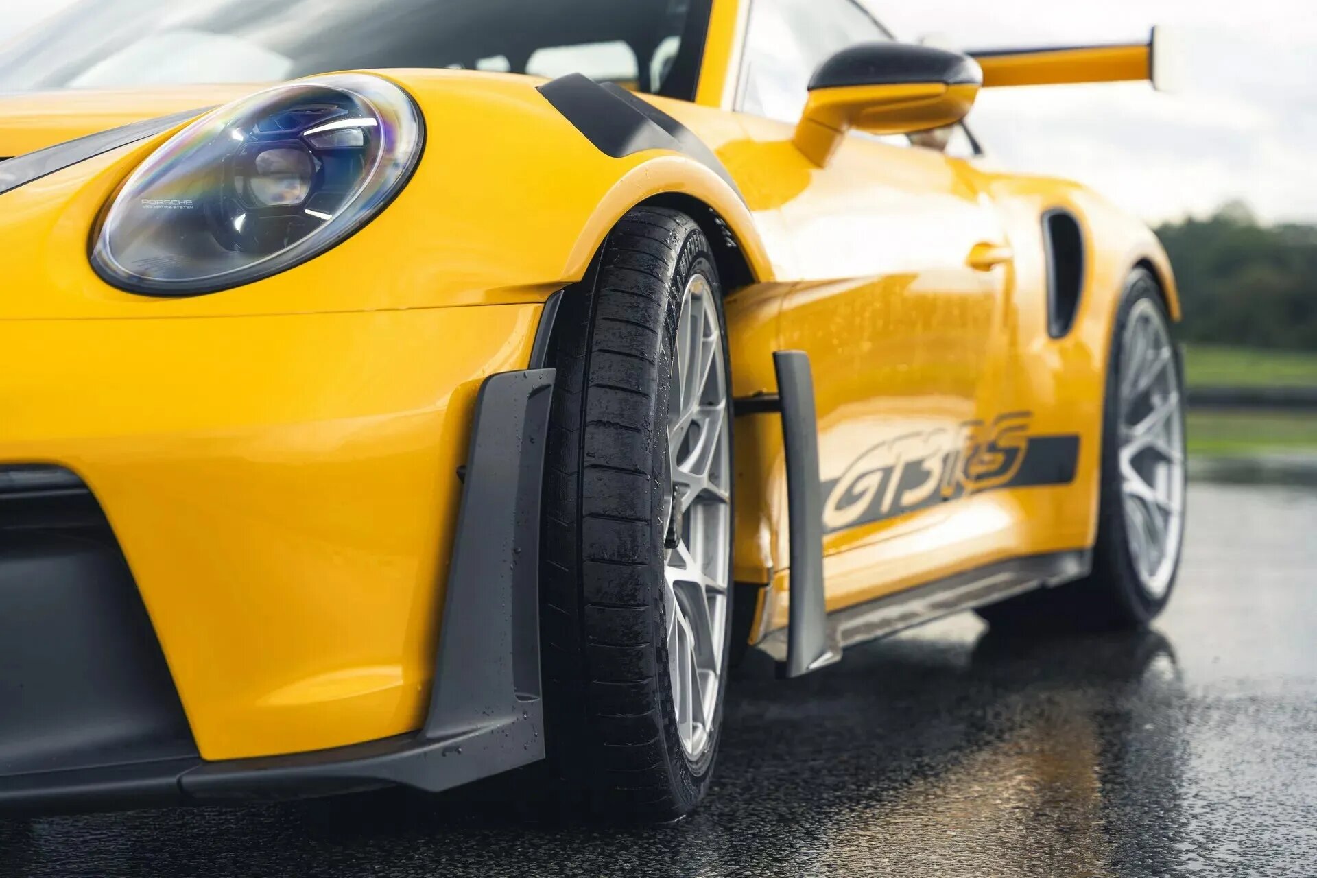 porsche y michelin