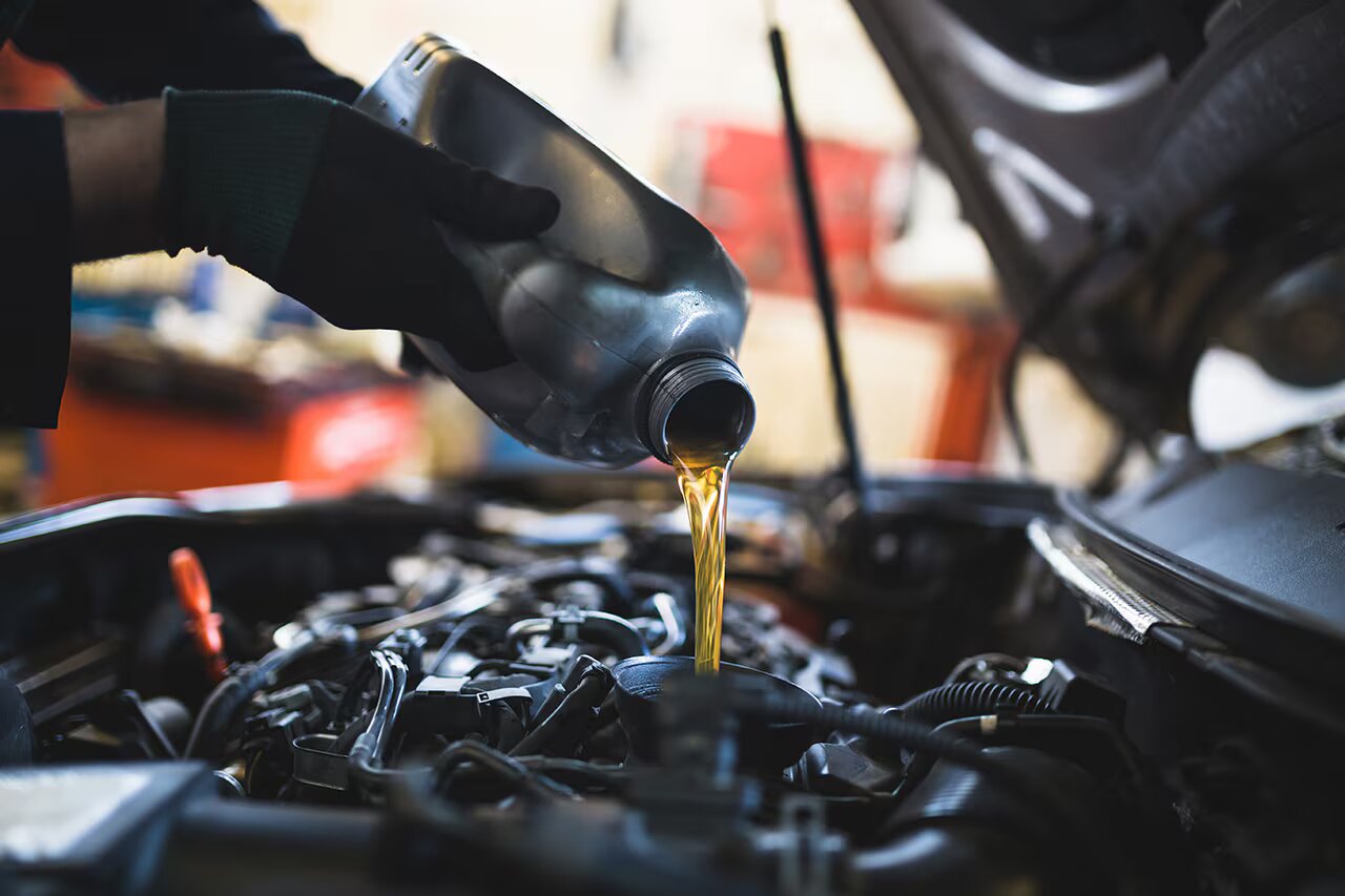 que pasa si le pongo aceite de otra marca a mi carro ¿Qué pasa si le pongo aceite de otra marca a mi carro?
