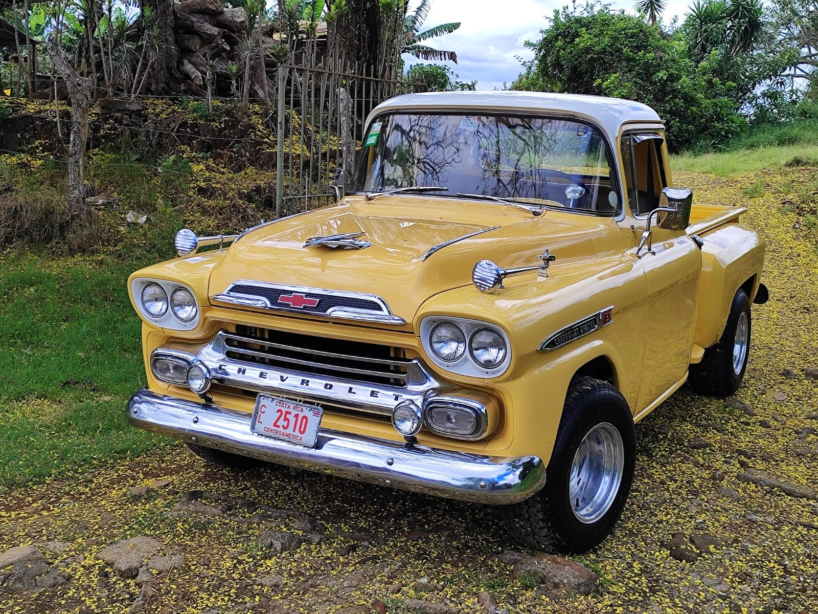 autos clasicos y diversion en el chevy fan weekend autos clásicos y diversión