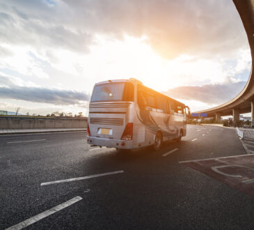 Detectar a tiempo el desgaste de las llantas optimiza el rendimiento de flotas y autobuses