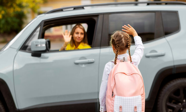 La revisión del vehículo es clave en el regreso a clases