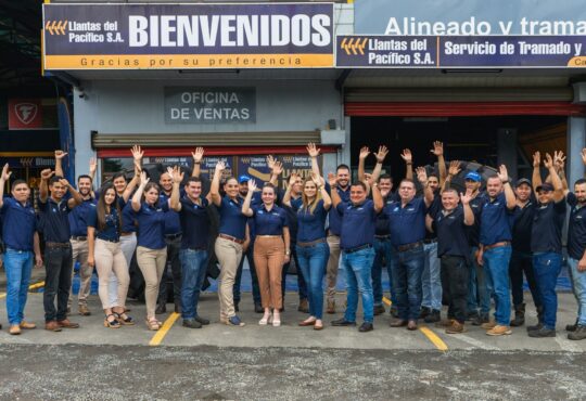 Bridgestone impulsa a mujeres líderes de la industria llantera en Costa Rica