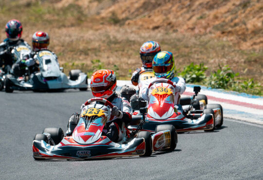 Récord de participación y podios sorpresivos abren el Campeonato Nacional de Kartismo