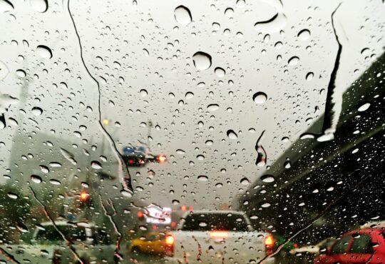 Revise su vehículo ante la llegada de lluvias
