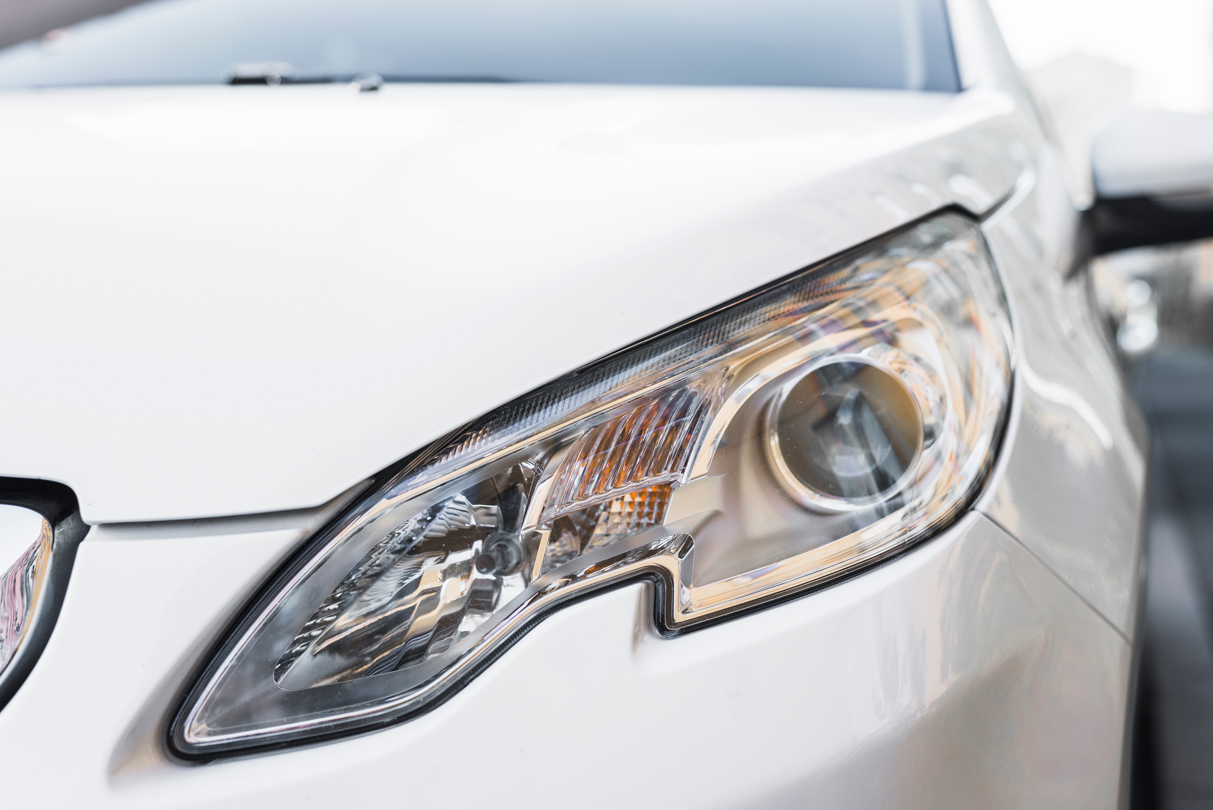 ¿Es cierto que los carros blancos son más frescos?