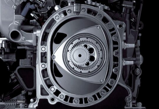 Motor rotativo